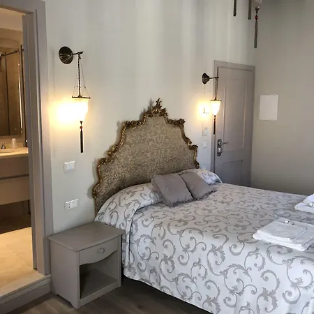 Ca' Dell'angelo 4* البندقية