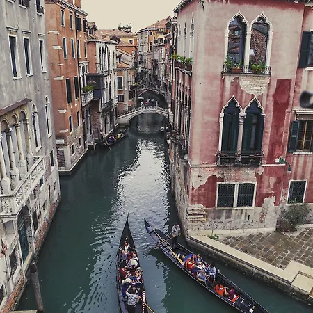 Ca' Dell'angelo فندق مبيت وإفطار