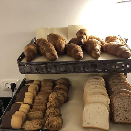 Ca' Dell'angelo فندق مبيت وإفطار 4*