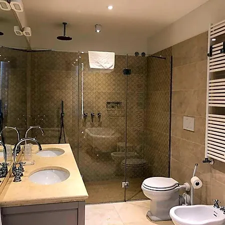 Ca' Dell'angelo Oda ve Kahvaltı 4*