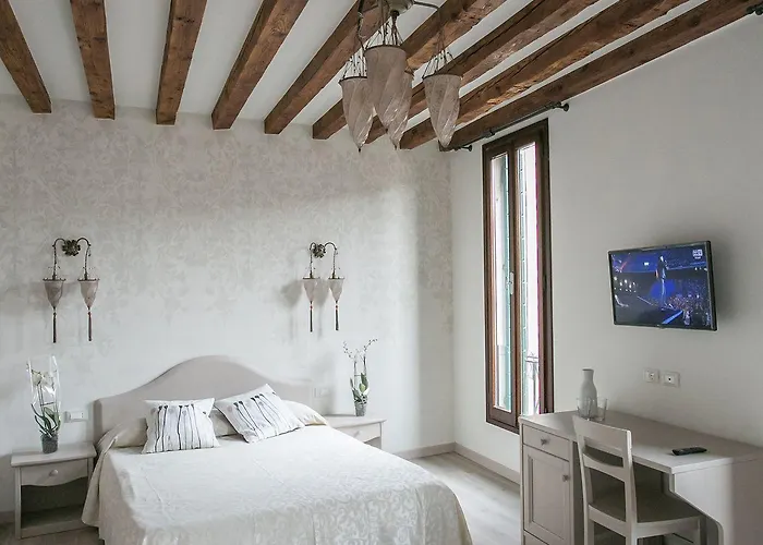 Ca' Dell'angelo 4* Velence