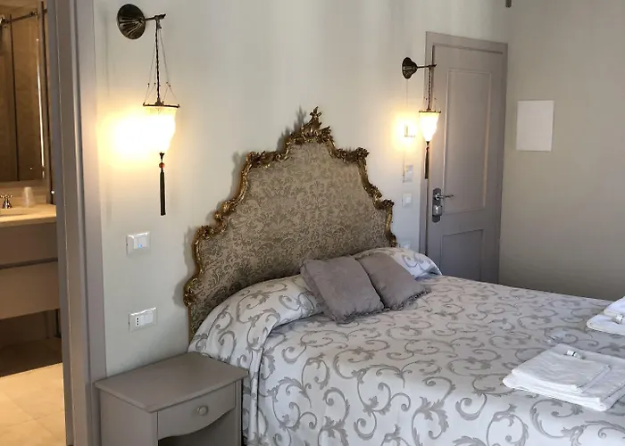 Ca' Dell'angelo 4* Venezia