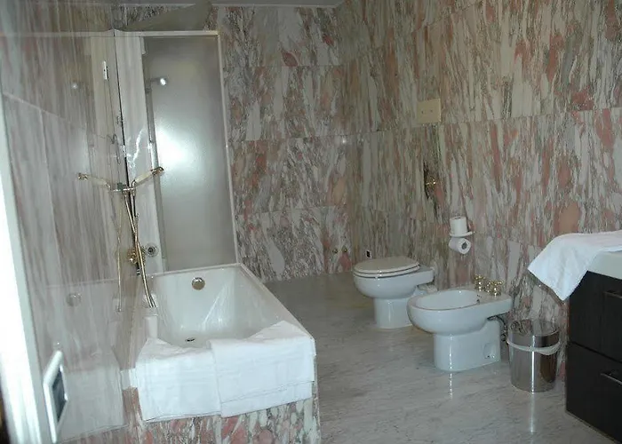 Ca' Dell'angelo 4* Venezia