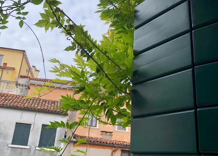 Ca' Dell'angelo Bed & Breakfast 4*